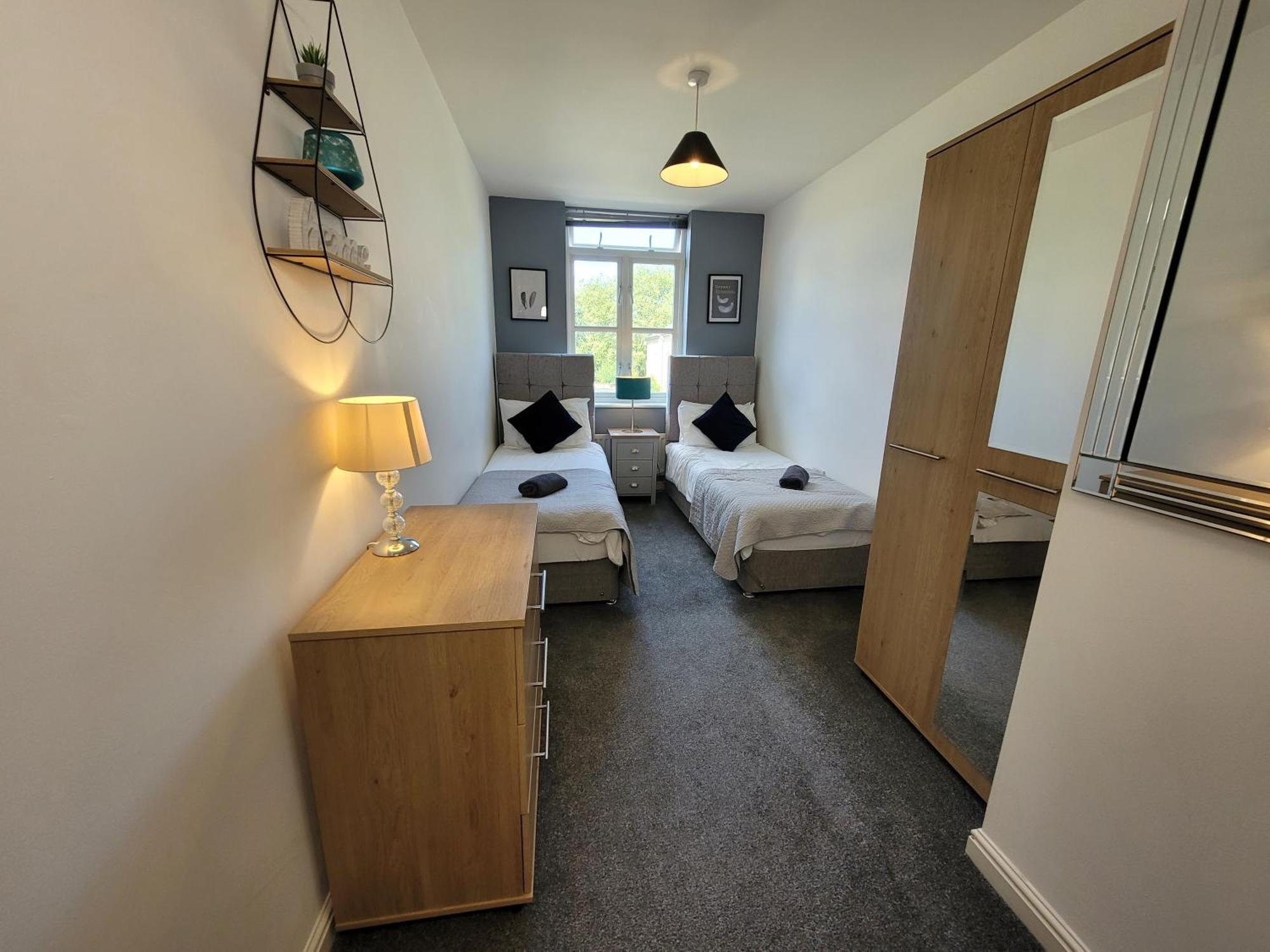 Catchpole Stays Abbey Field Apartment- A Lovely 2 Bed Apartment With Field Views Near Colchester Town Centre Eksteriør billede