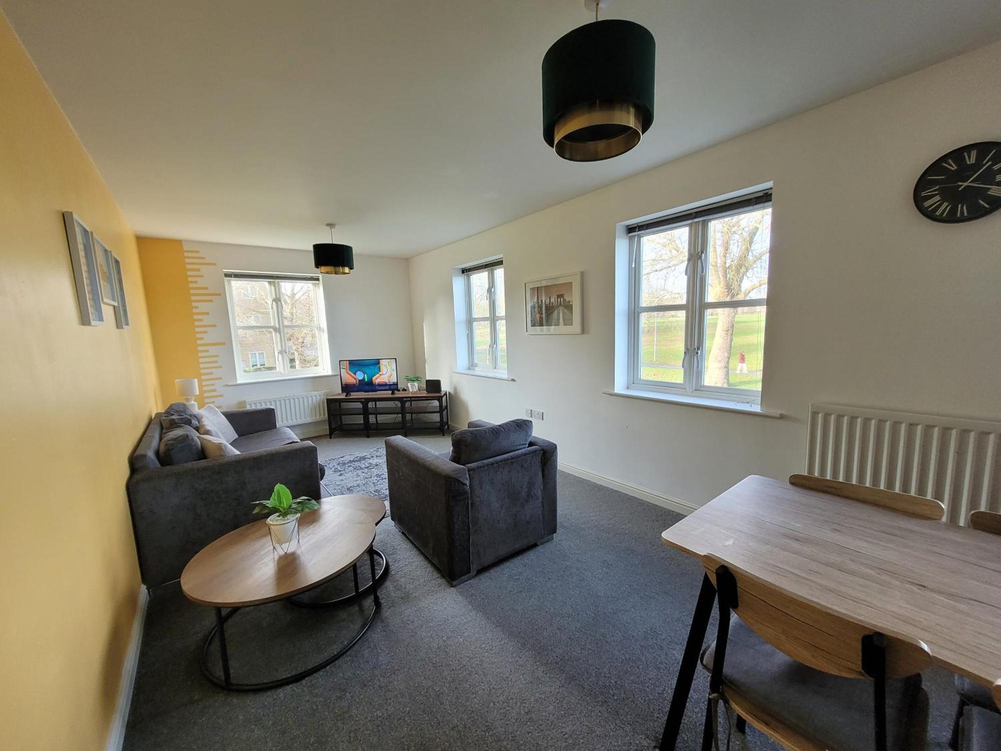 Catchpole Stays Abbey Field Apartment- A Lovely 2 Bed Apartment With Field Views Near Colchester Town Centre Eksteriør billede
